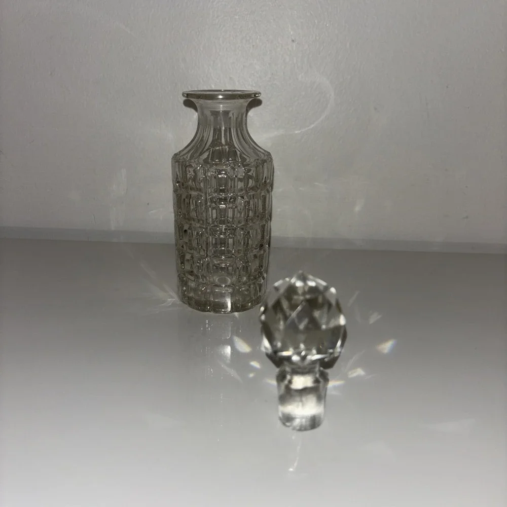Large Cut Glass Cologne Perfume Bottle Stopper Cube Design 1940's MCM Glamour